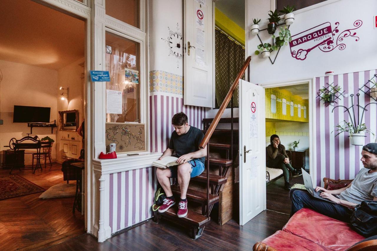Baroque Hostel & Coworking Budapest Exterior photo
