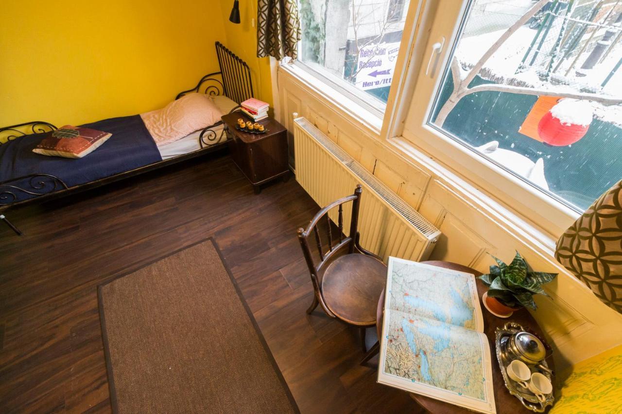 Baroque Hostel & Coworking Budapest Exterior photo